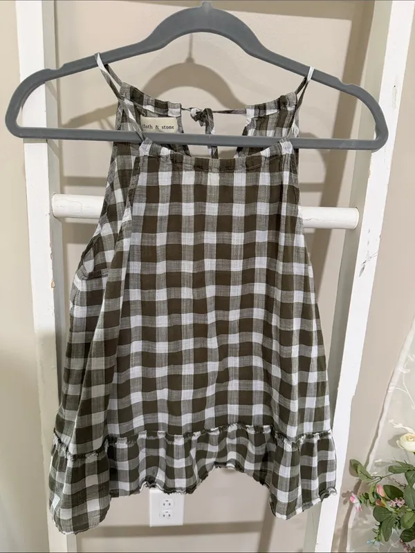 cloth & stone Olive Gingham Halter Ruffle Camisole - Image 2