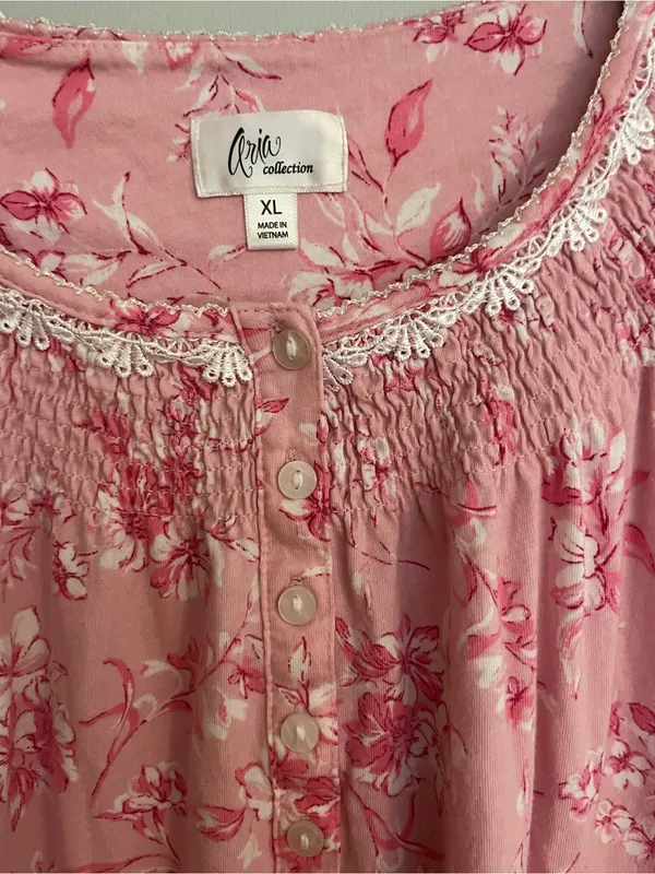 Aria Pink Floral Short Sleeve Nightgown with Lace Trim - Image 3