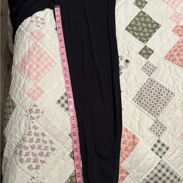 Lululemon On Track Jogger Black size 6 - Image 6