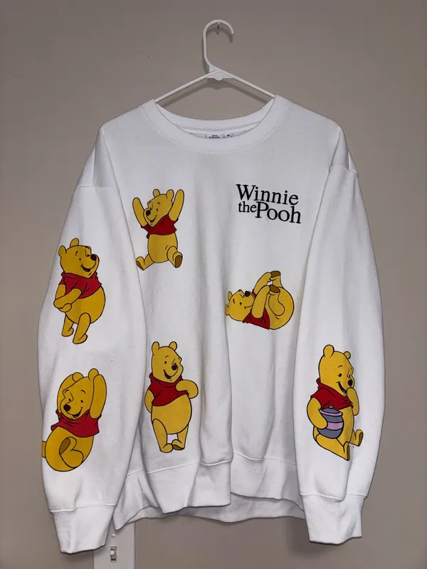Disney Winnie the Pooh Sweatshirt Crewneck embroidered logo - Image 2