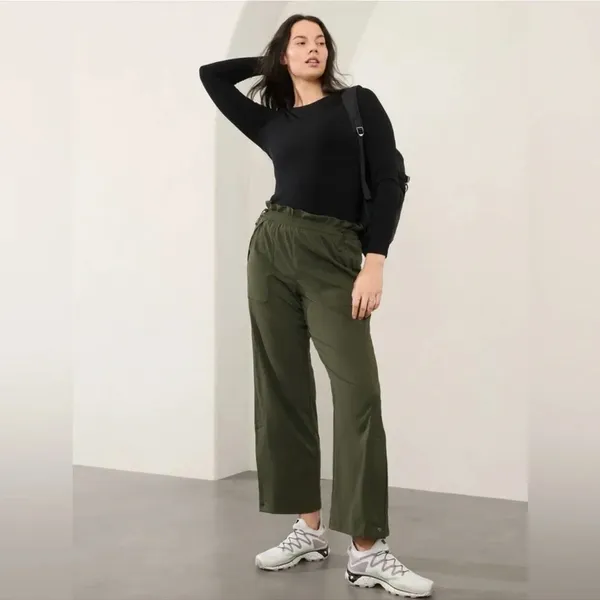 Athleta Trekkie High Rise Parachute Pants Aspen Olive NWT Sz LRG - Image 3