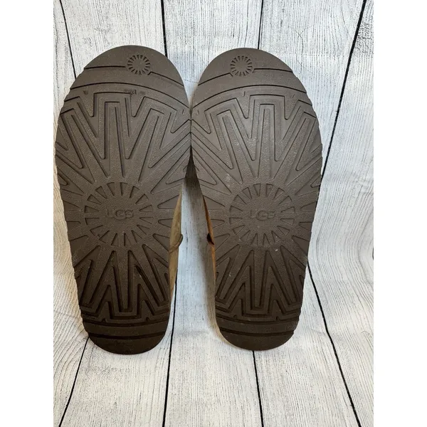 Women's Ugg OTZO Clog 1175209 Chestnut SUEDE SIZE 9 - Image 9