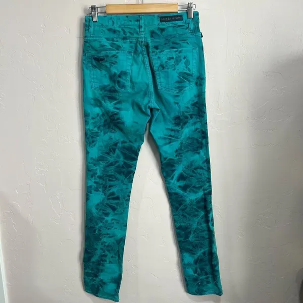 Rock and Republic tie dye jeans - Image 4