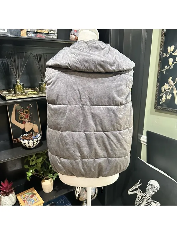Calvin Klein Performance Gray Puffer Vest with Neon Green Lining – Size L - Image 7