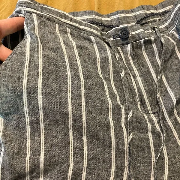 Grey striped Flowy pants size medium Gray - Image 3