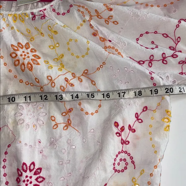 Anthropologie Maeve White Peasant Crop Top with Yellow,Orange & Pink Embroidery - Image 11