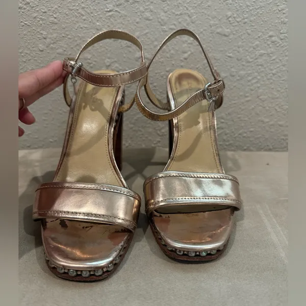 Coach Gold Women's Sandals‎ Heels Size 7.5 B - Image 2