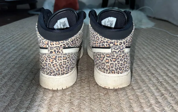 Jordan 1 Mid SE Leopard - Image 6