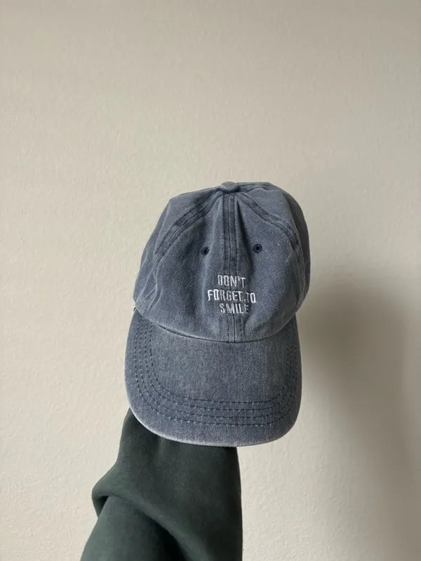 Denim “don’t forget to smile” hat Blue - Image 2