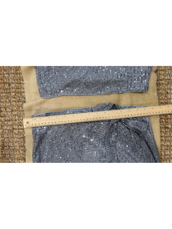 NWOT Size L Zip Back Crop Sequins Top Wrap Knot Side Skirt - Image 2