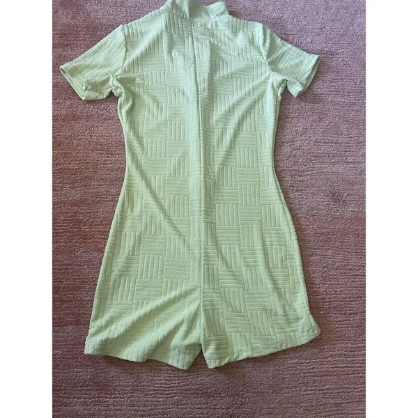 Lime Green Textured Romper Polo Collar Button Front Stretch Women’s Size M - Image 7