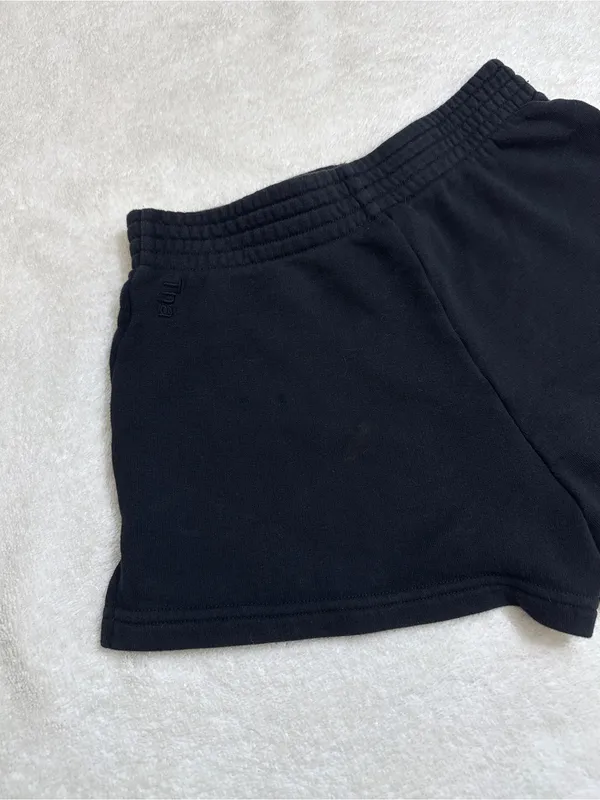 Aritzia TNA Airy AF Fleece Mid-Rise 2" Sweatshorts – Black – XXS - Image 7