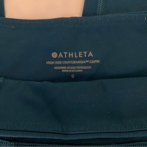 Athleta High Rise‎ Chaturanga Capri Leggings - Image 3