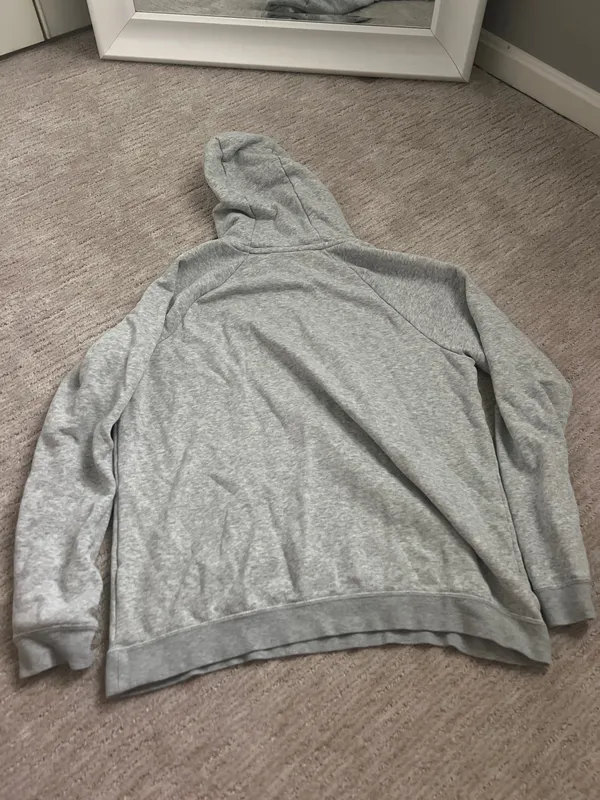 Nike Sweatshirt Hoodie Grey Women’s - Image 3
