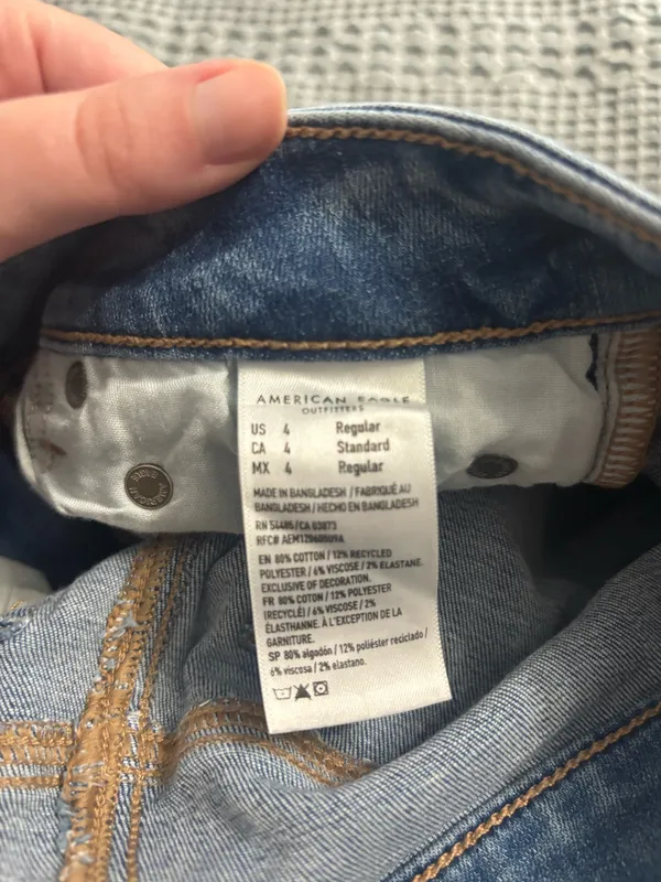 Super High Rise Flare Jeans Medium Wash - Image 3