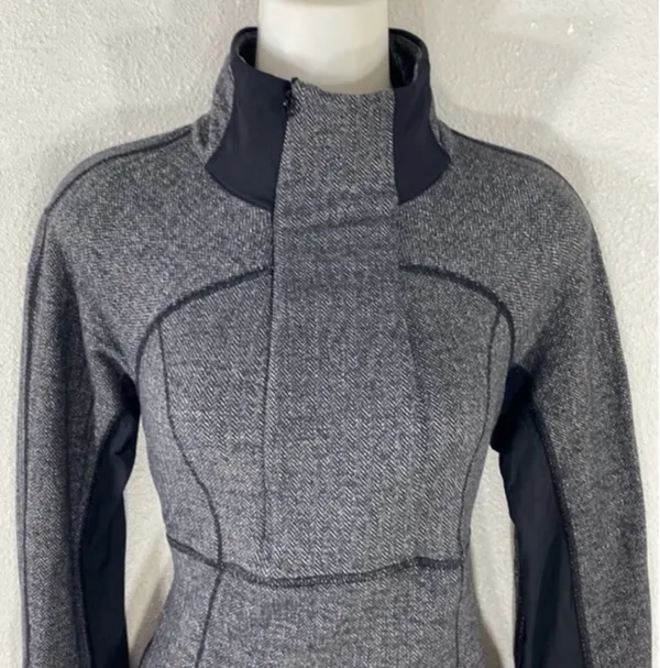 Lululemon Running Half-Zip Pullover - Image 8