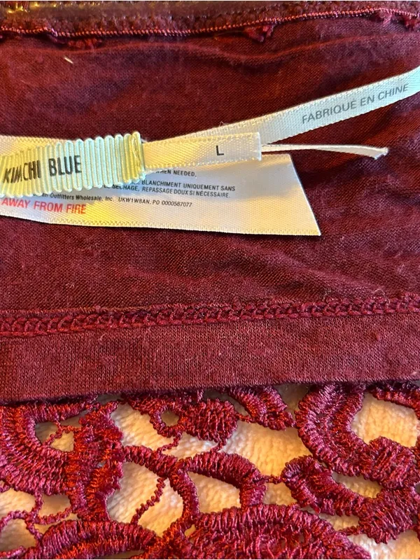 Kimchi Blue burgundy floral crocheted bustier top size L festival boho - Image 6