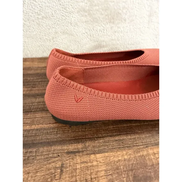 Vivaia Pointed Toe Ballet Flats Womens 5 EU 35.5 Red Walking Knit Ballet - Image 2