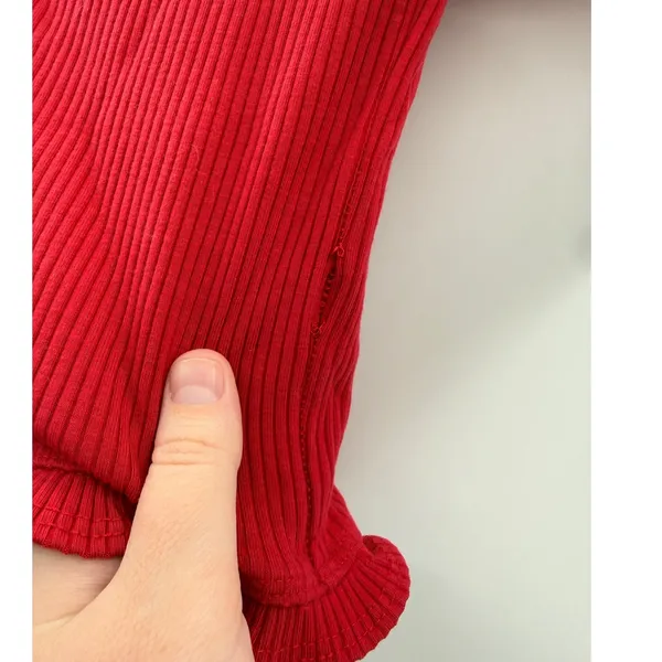 Reformation Ribbed Off Shoulder Crop Top Womens S‎ Red Lettuce Trim Fitted - Image 5