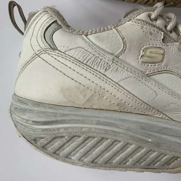 Skechers Vintage Original Shape Up Toning Sneakers In White - Image 3