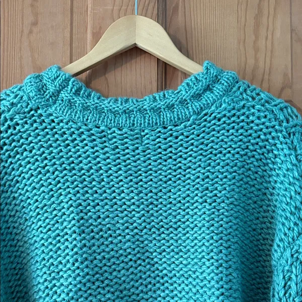 Universal Threads Good Co. Size XS Women's Teen Girl Cozy Green Knit Sweater - Image 5