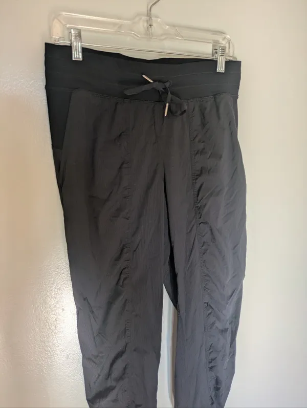 Lululemon Black Dance Studio Jogger 29" Inseam 8 - Image 2