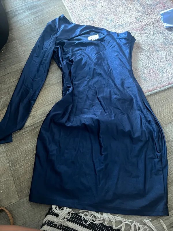 Superdown Midnight Blue Erika One-Shoulder Cut Out Dress Size Small - Image 11