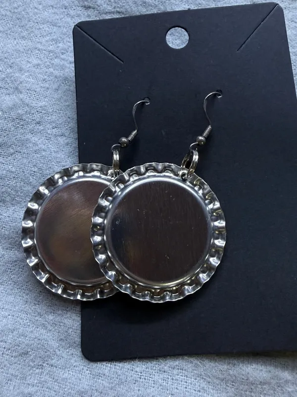 Handmade Skull Bottle Cap Dangle Earrings - Image 3