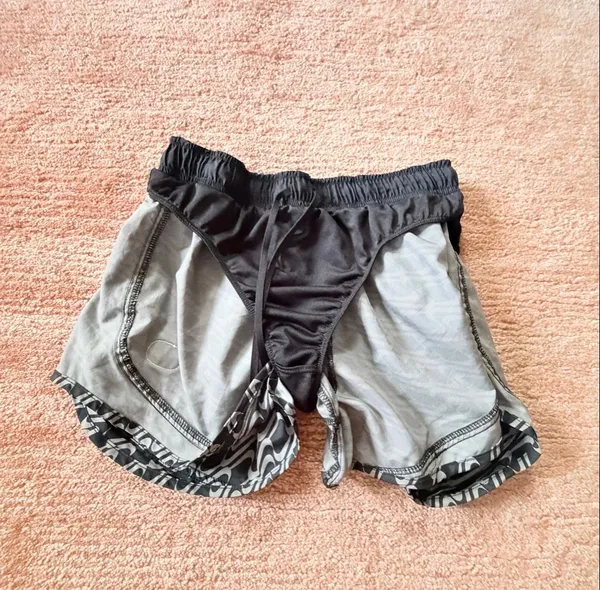Nike Women’s M Dri-FIT Tempo Running Shorts Black Gray Print - Image 4
