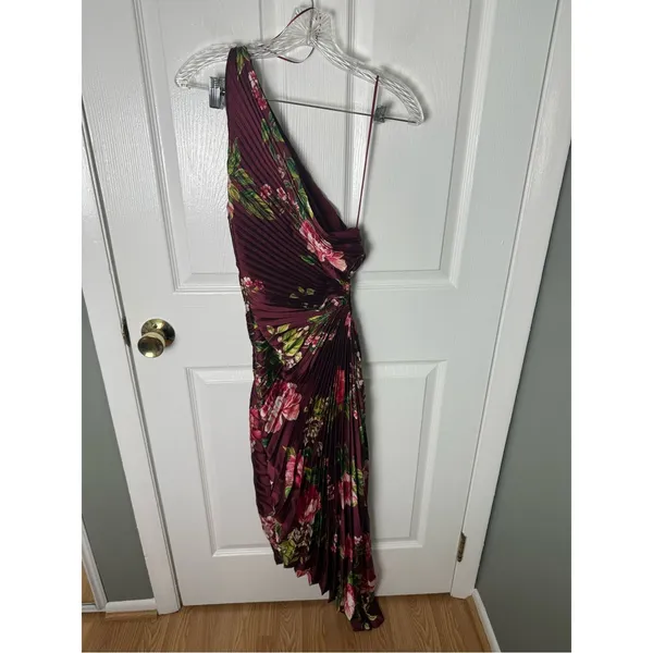 Petal & Pup Kleo One Shoulder Maxi Dress in Burgundy Floral S - Image 4