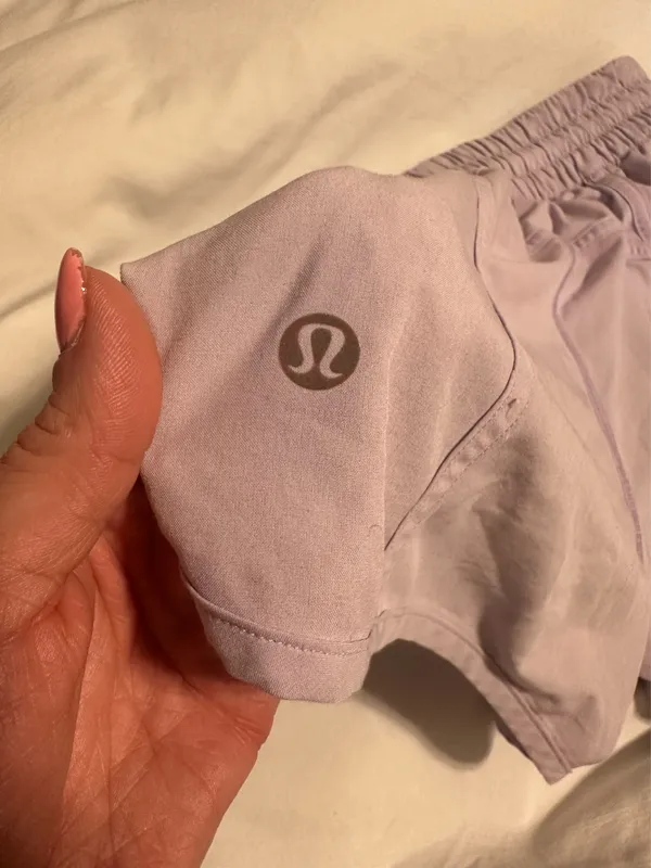 Lululemon Tracker Shorts 4" - Image 8