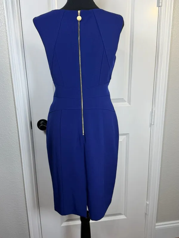 Ellen Tracy Royal Blue Notched Neck Sheath Dress w/ Horsebit Waist Detail Size 4 - Image 6