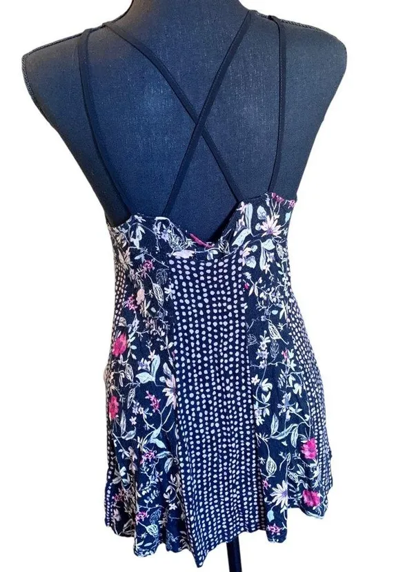 UO Kimchi Blue Mixed print floral dot patchwork plunge halter strappy back tank - Image 4