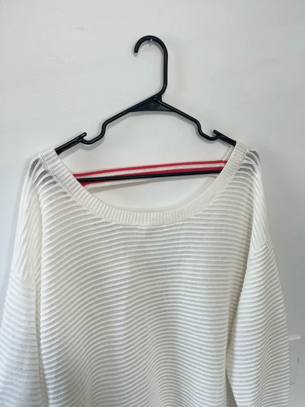 Daily Practice White Ribbed Pullover Sweater - Image 4