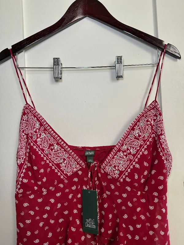Wild Fable Red Paisley Bandana Rhinestone Cami Tank Top Medium NWT - Image 6
