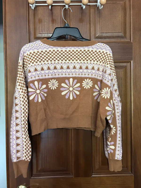 Altar'd State Sweater Cropped - Image 2