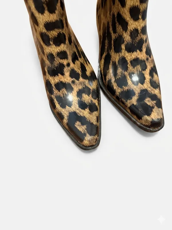 Rain boots size 9 leopard by sweet brandy nwot Brown - Image 4