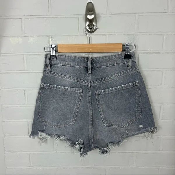 Zara Washed Grey Black Button Fly Distressed Denim Shorts Size 2 - Image 11