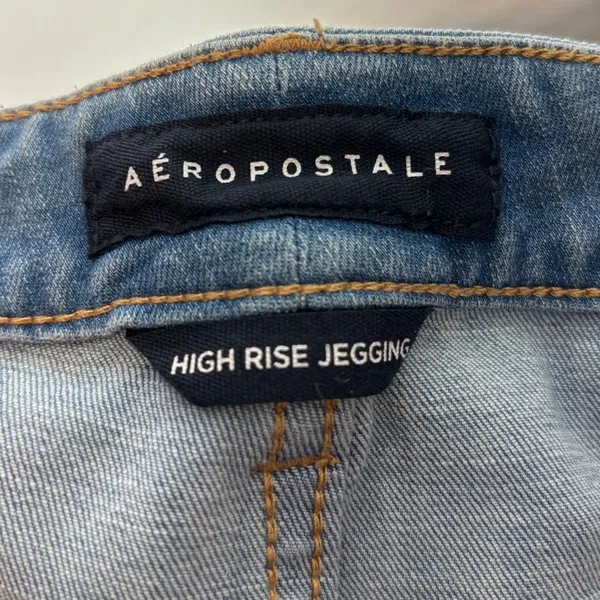 Aeropostale Women's Size 14 Reg High-Rise Jeggings Distressed Light Wash - Image 4