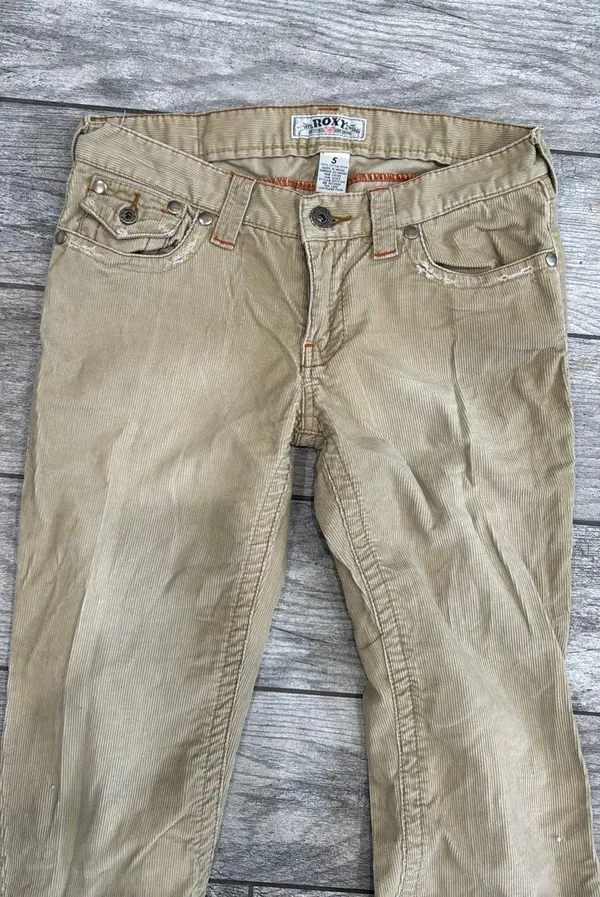 Roxy Vintage Size 5 Corduroy Pants - Image 2
