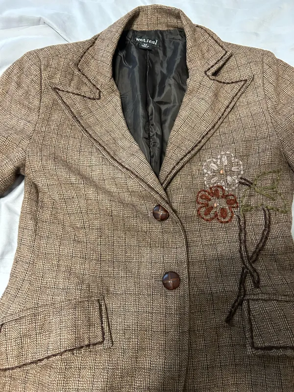 Wet Seal Plaid Blazer - Image 6