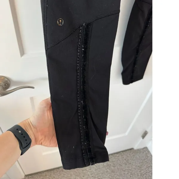 Lululemon Limited Edition Black Velvet Vixen Tight - Image 3