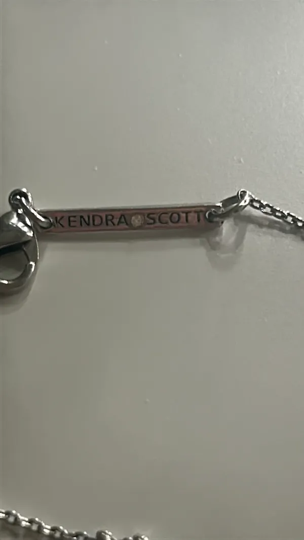Silver Kendra Scott Necklace - Image 2