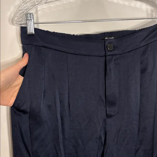 Madewell Satin Drapey Tapered Pleat Pants Large‎ blue - Image 3