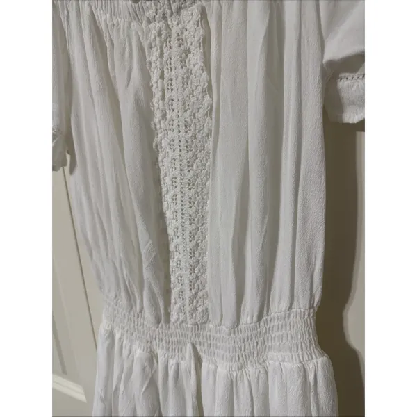 Ocean Drive Off The Shoulder Smocked White Mini Dress Sz Medium Beach Resort - Image 2