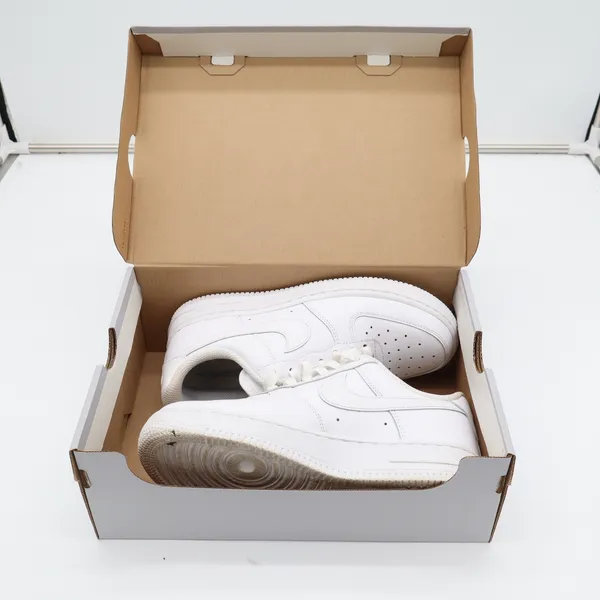 Nike Air Force 1 07 Womens 6.5 White Low Top Sneakers 315115-112 Triple White - Image 11