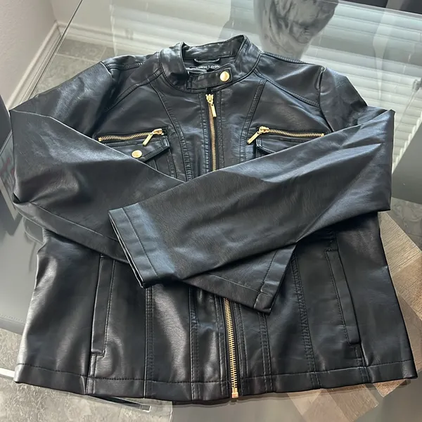 NEW LOOK Faux Leather Jacket in Black+Gold Tone Hardware, Size XL New w/o Tag - Image 11