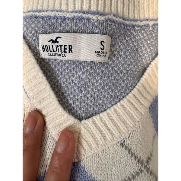 Hollister Argyle Cream with Blue Diamond - Image 4