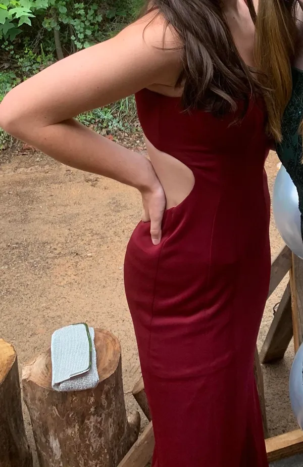 Prom Dresss Red Size 4 - Image 3
