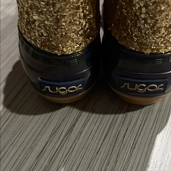 Sugar Gold Glitter and navy Winter Boots Size 7 - Image 7